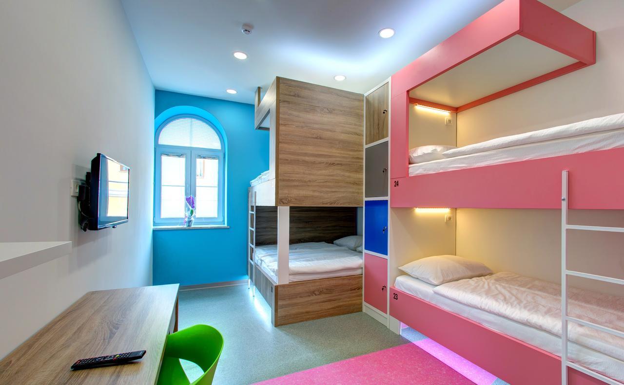 Starmo Hostel 모스타르 외부 사진