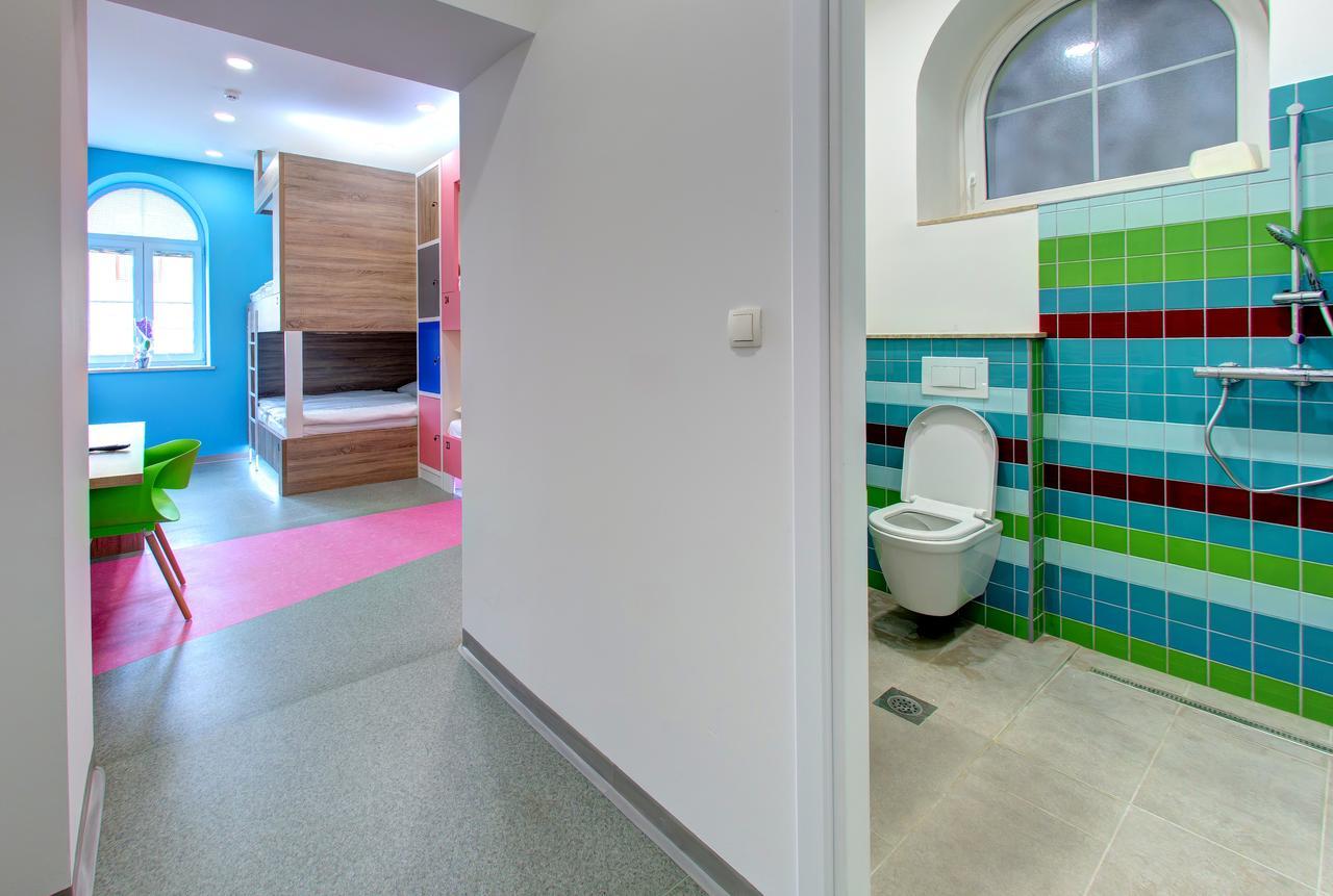 Starmo Hostel 모스타르 외부 사진